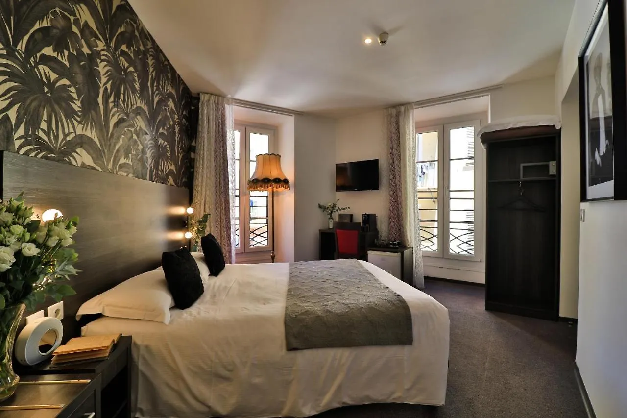 ניס Hotel Le G