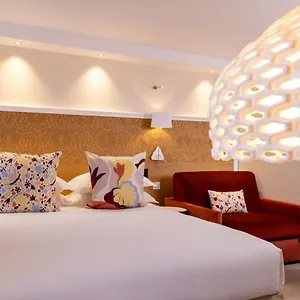Otel Elysees 8